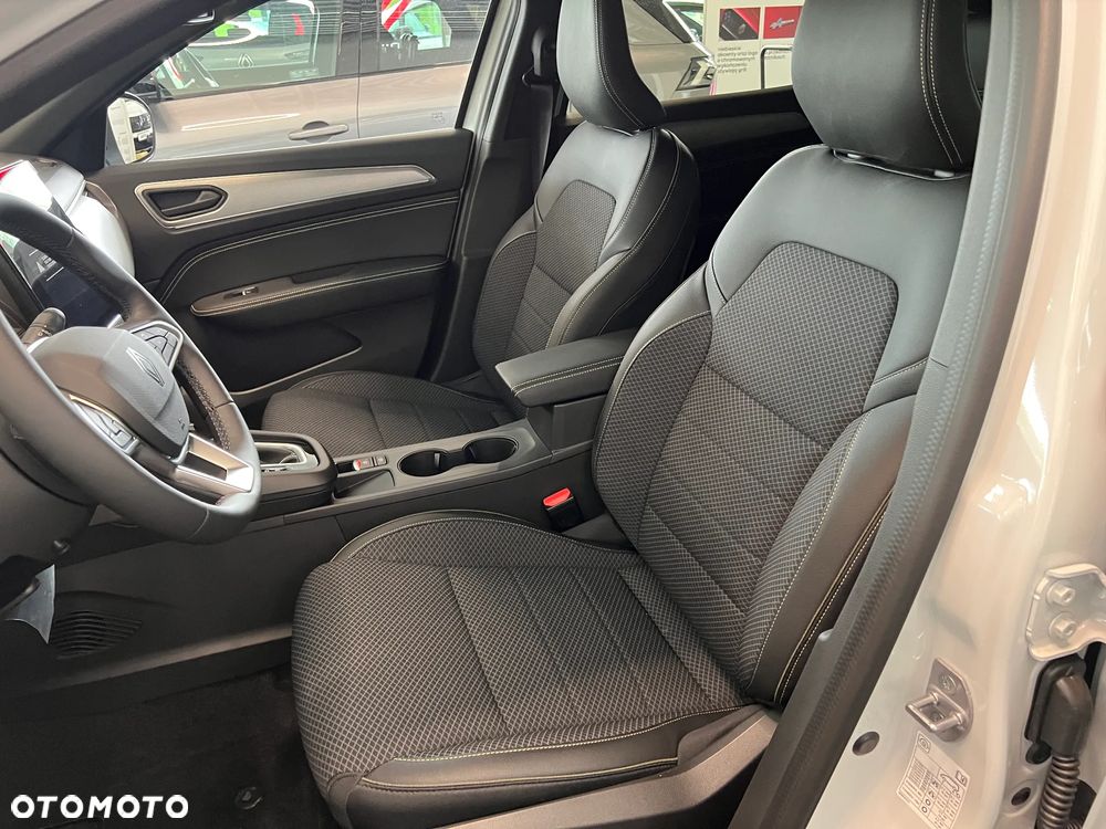 Renault Arkana 1.6 E-TECH Techno MMT - 9
