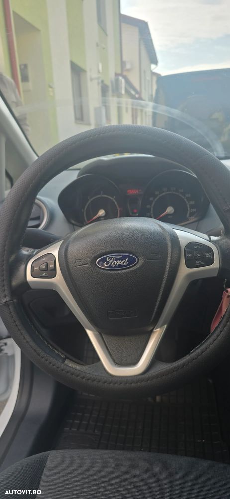 Ford Fiesta 1.4 TDCi Trend - 6