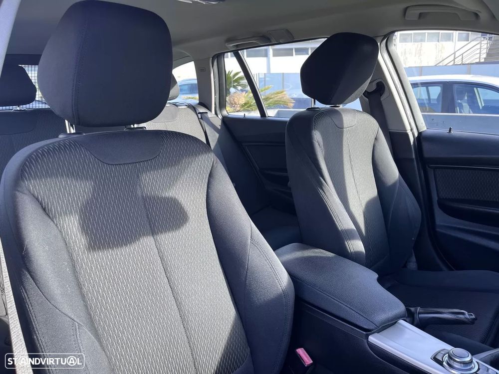 BMW 320 d Touring Sport Line - 55