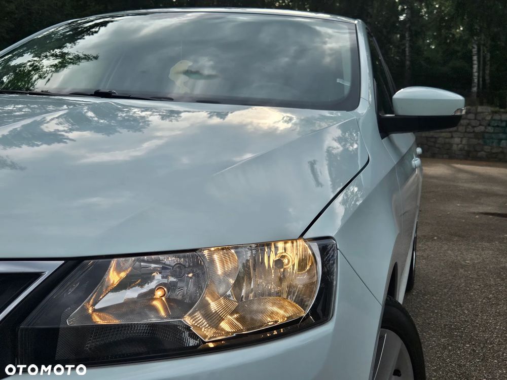Skoda RAPID 1.0 TSI Active - 12