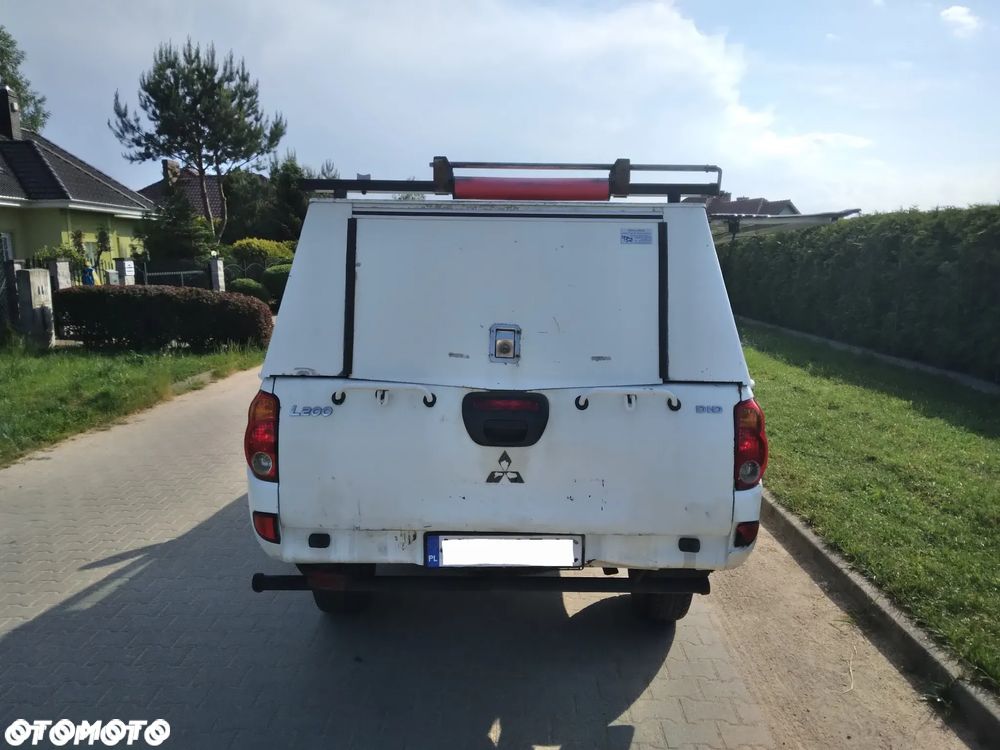 Mitsubishi L200 2.5 DID CC Intense - 9