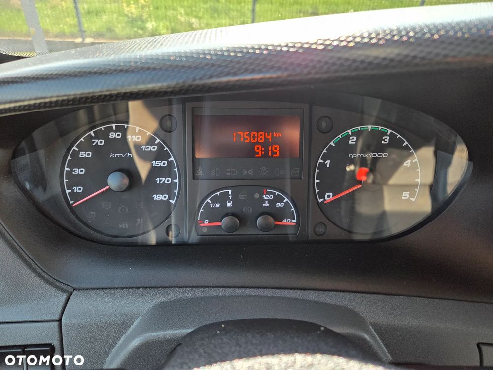 Iveco Daily 35S13 / 2.3 130KM/ Furgon- Maxi / L4 H3 / Jumbo / Klima / - 16