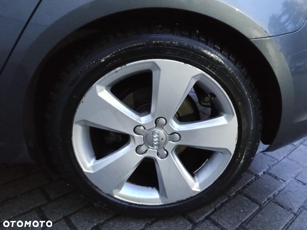Audi A3 Sportback - 4