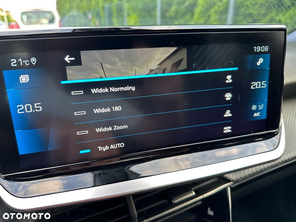 Peugeot 2008 1.2 PureTech Allure Pack S&S - 29