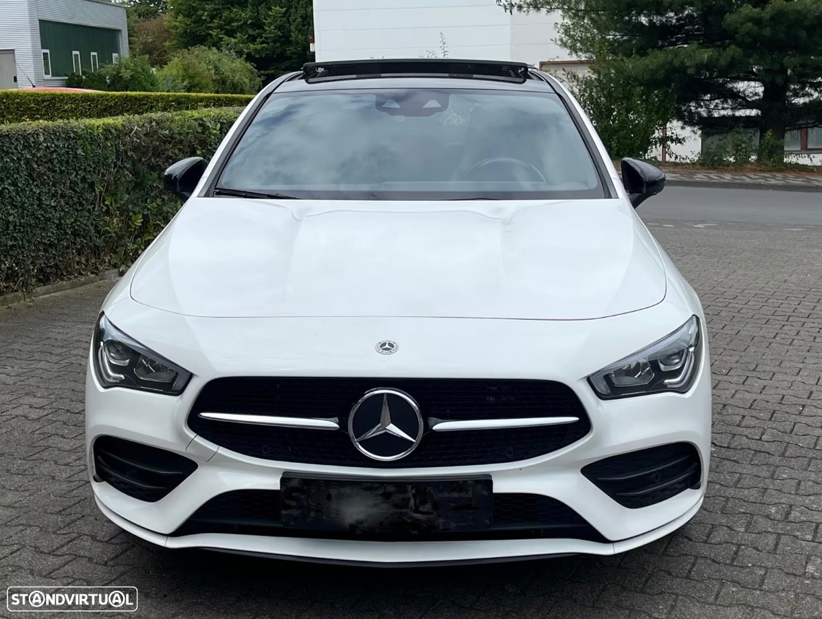 Mercedes-Benz CLA 250 e AMG Line - 4