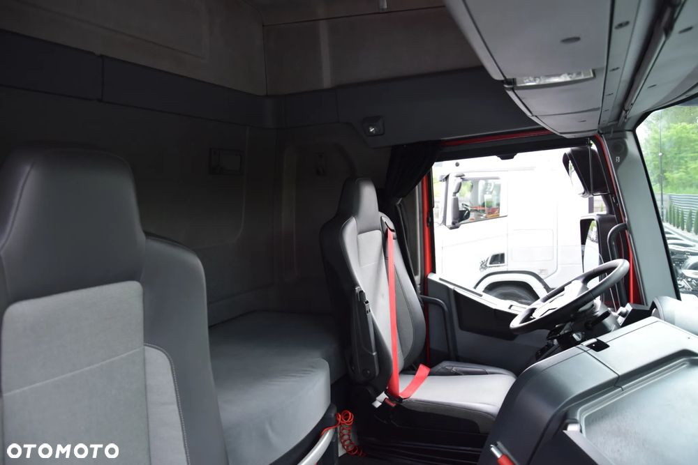 Renault T460 / EURO 6 / FULL ADR / ACC / ALUFELGI / SERWISOWANY / SPROWADZONY - 37