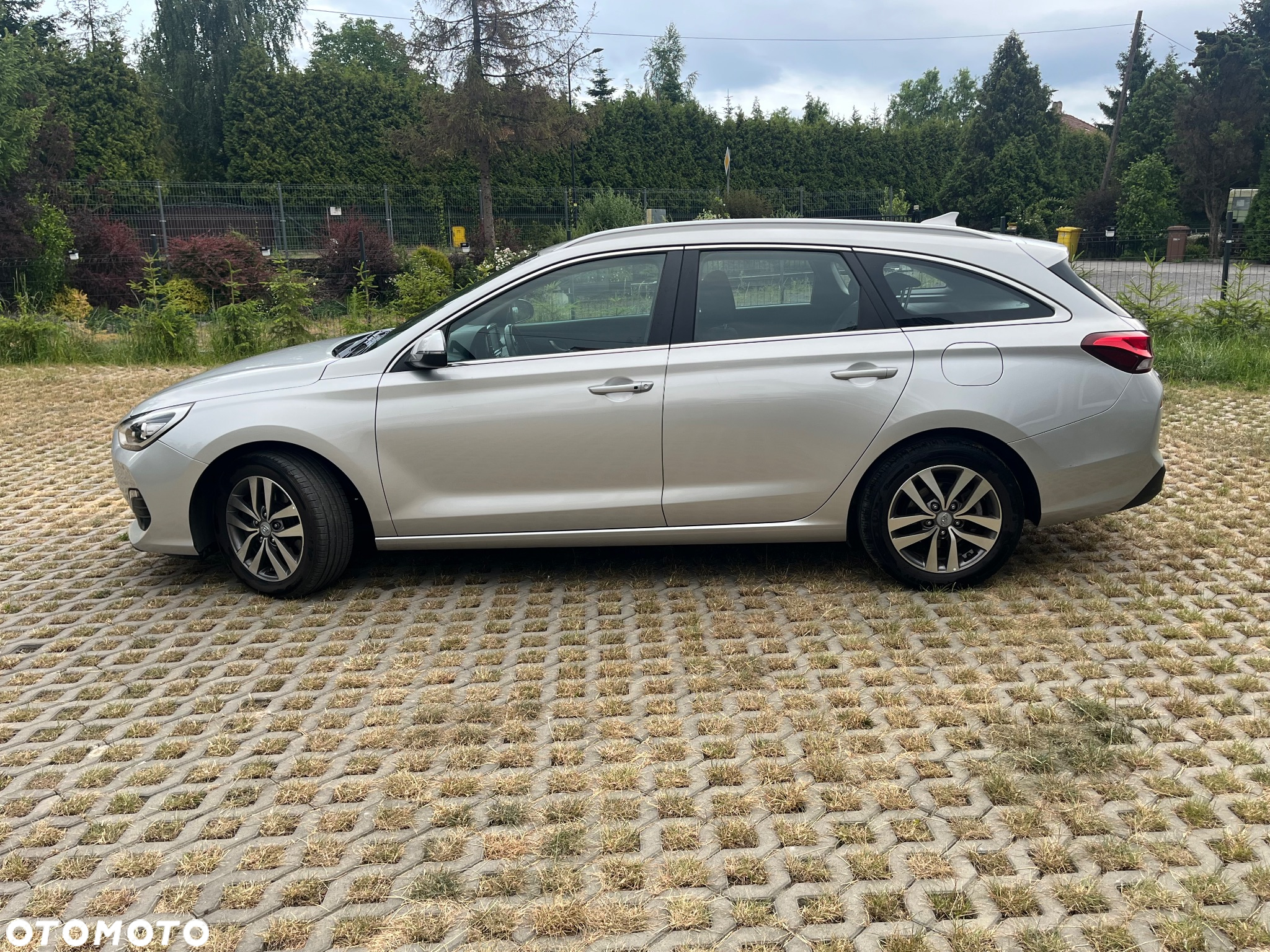 Hyundai i30 Kombi 1.6 CRDI DCT EDITION 30+ - 3