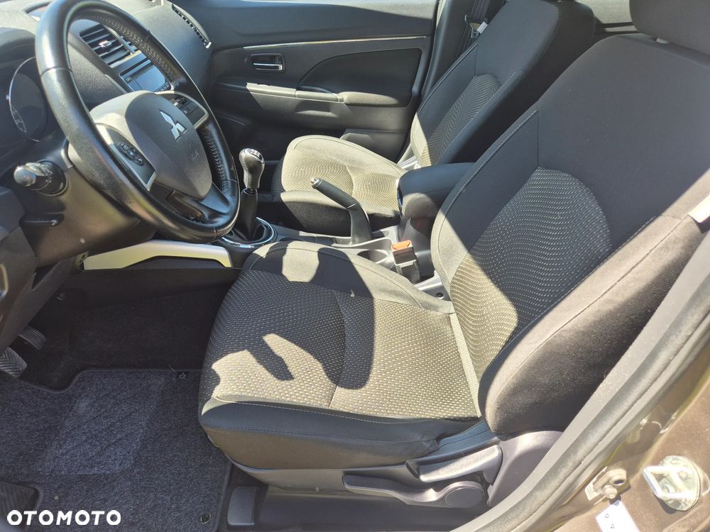 Mitsubishi ASX 1.6 2WD Comfort Edition - 11