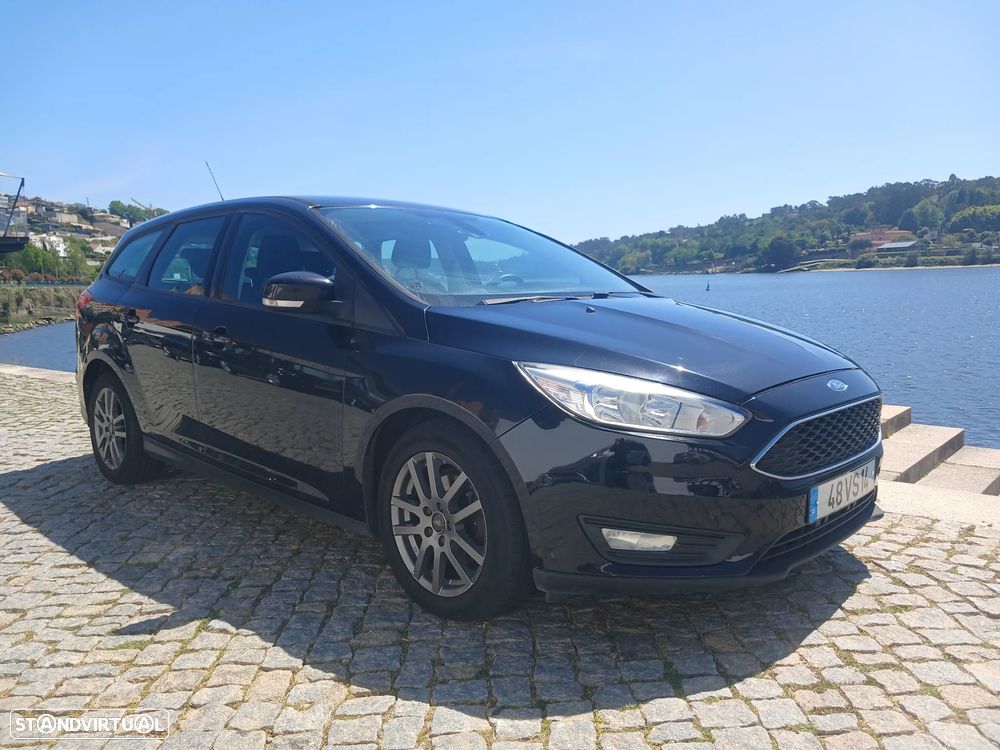 Ford Focus SW 1.5 TDCi Trend ECOnetic - 38