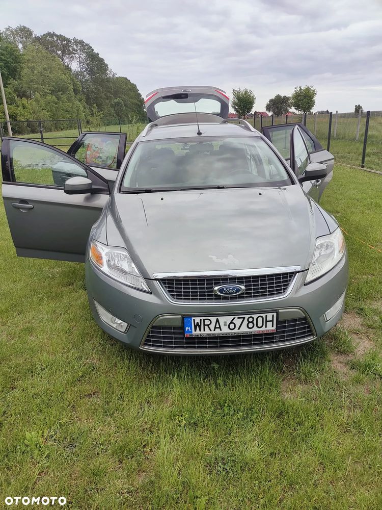 Ford Mondeo 2.0 Ambiente - 10