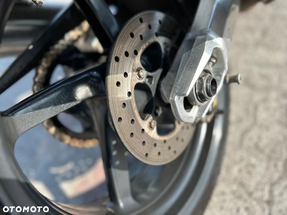 Aprilia SL - 9