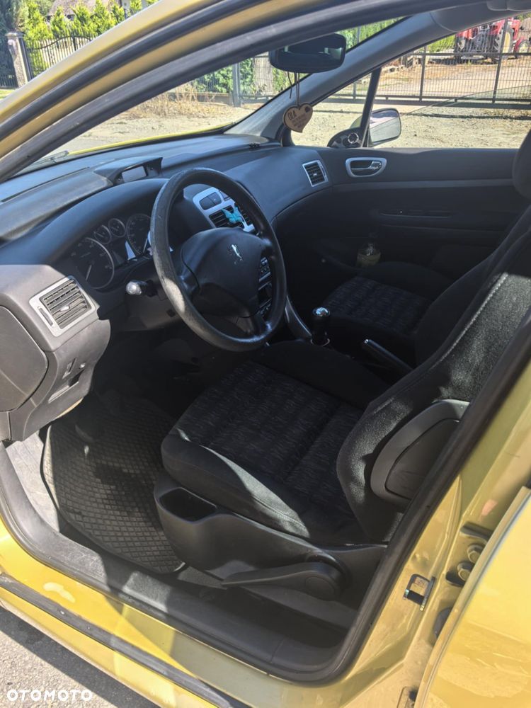Peugeot 307 - 9