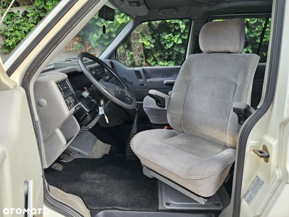 Volkswagen California - 12