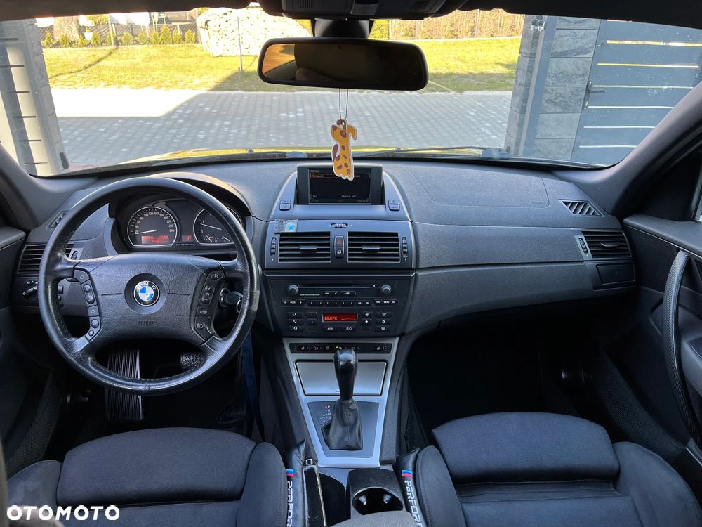 BMW X3 - 11