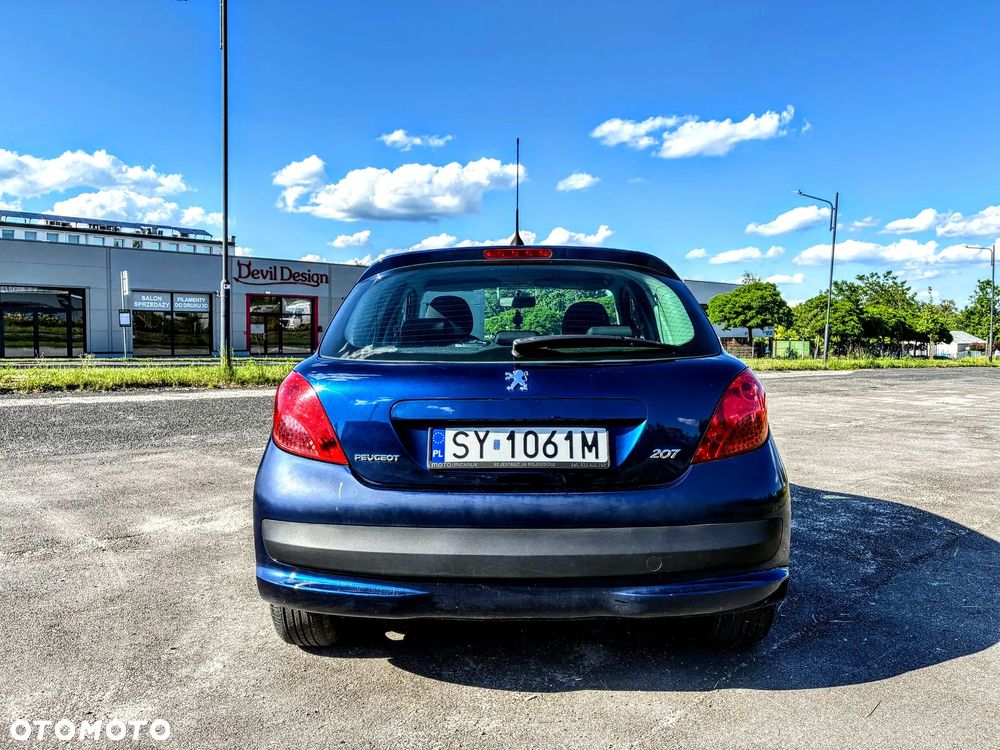 Peugeot 207 - 4