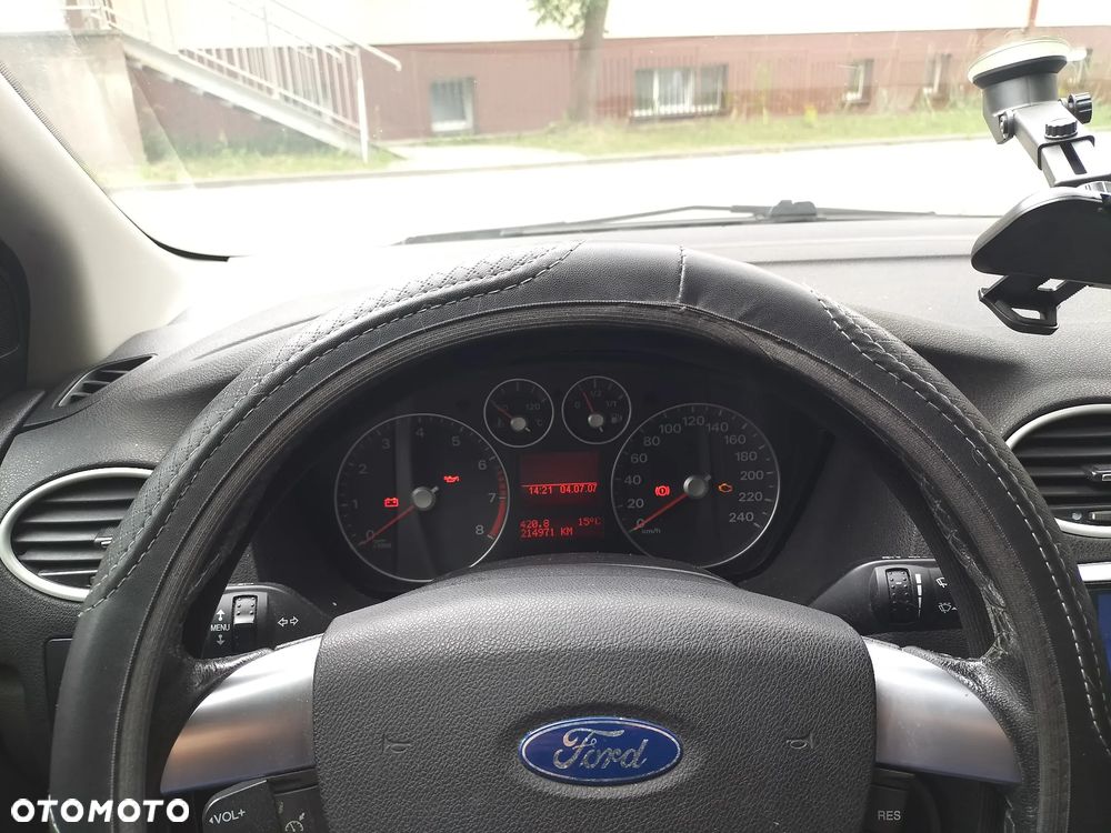 Ford Focus - 26