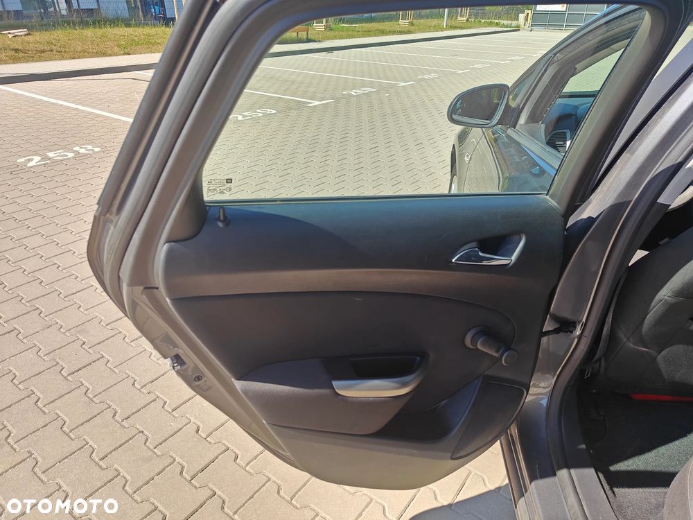 Opel Astra - 20