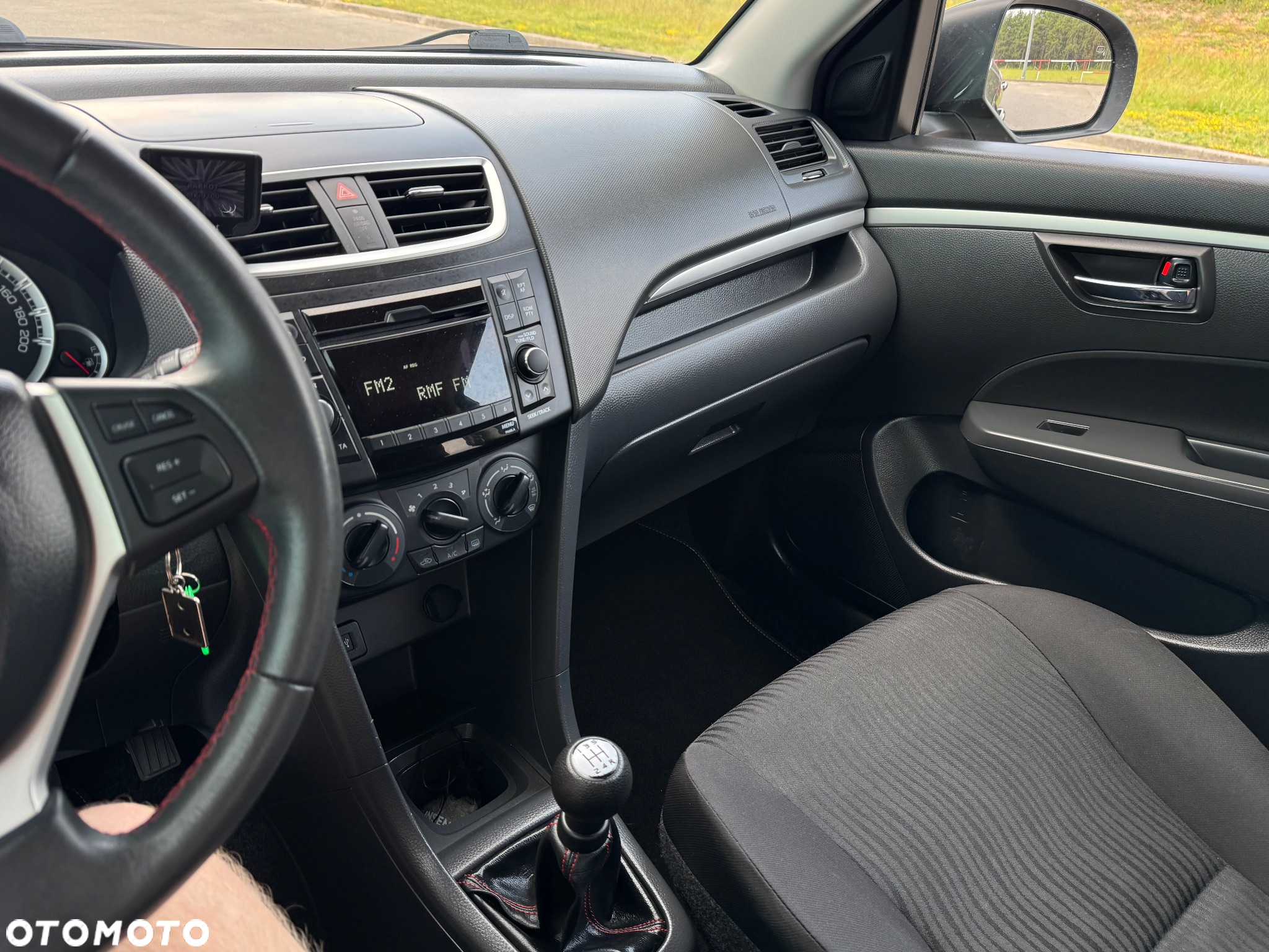 Suzuki Swift 1.2 Premium - 24
