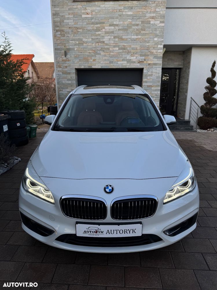 BMW Seria 2 218i Luxury Line - 2
