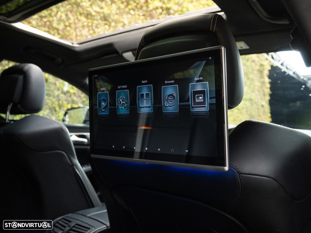 Mercedes-Benz CLS 63 AMG S Shooting Brake 4-Matic - 25