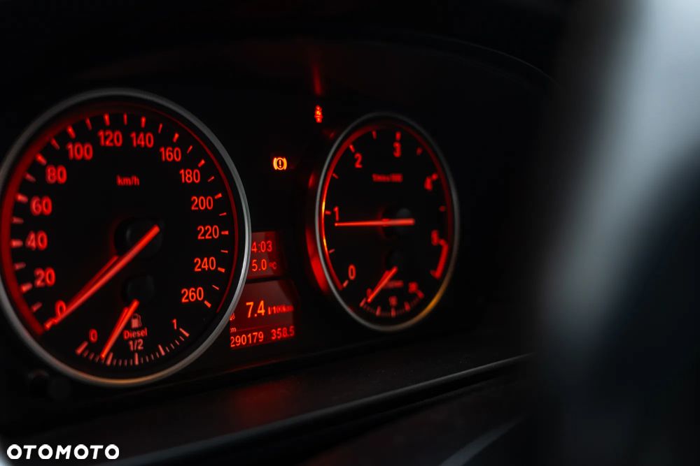 BMW Seria 5 - 27