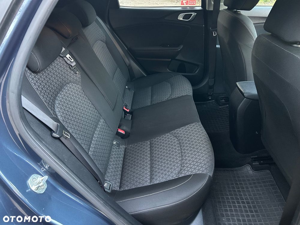 Kia XCeed 1.4 T-GDI M - 9