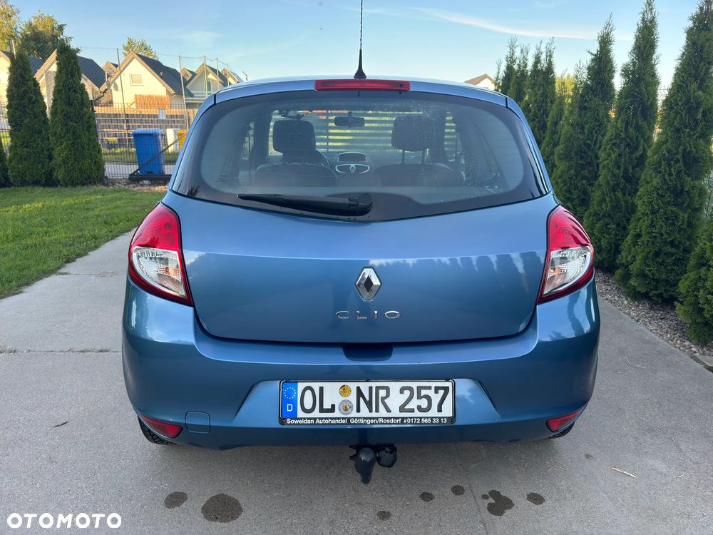 Renault Clio - 13