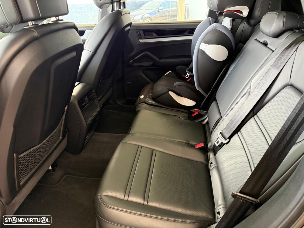 Porsche Cayenne E-Hybrid Tiptronic S - 9