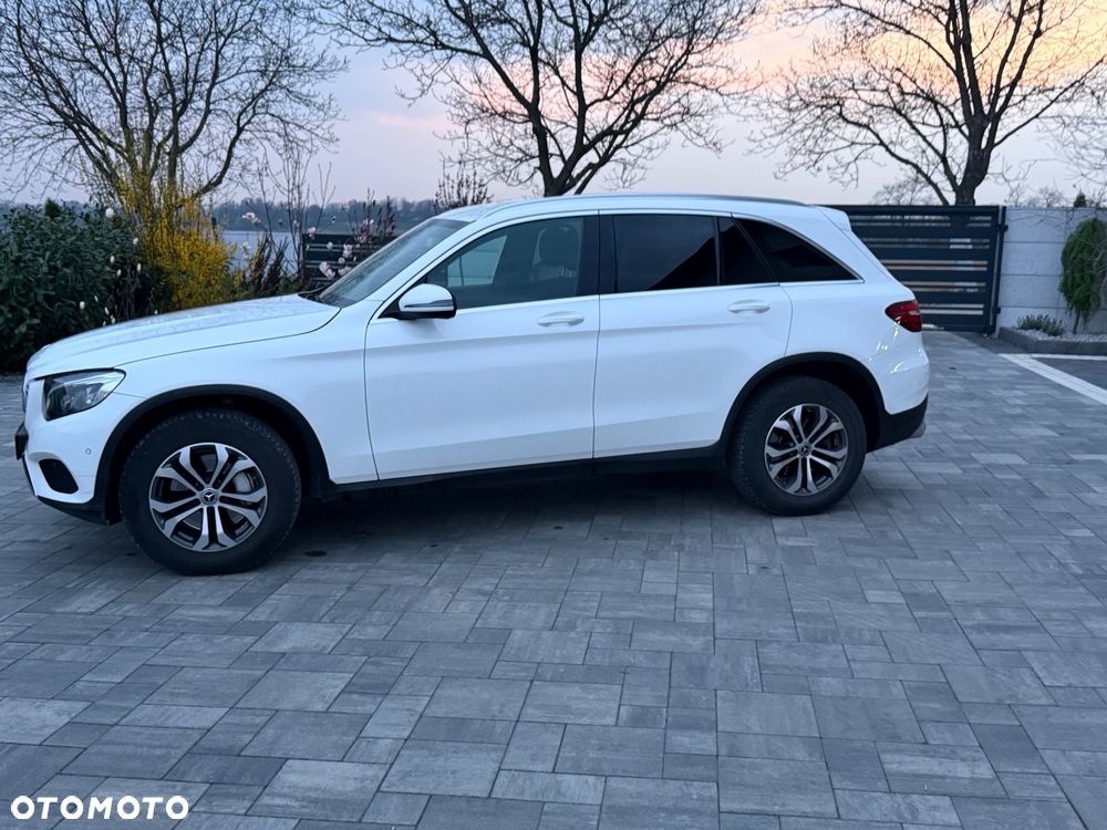 Mercedes-Benz GLC 220 d 4-Matic - 6