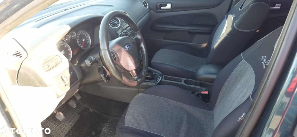 Ford Focus - 6