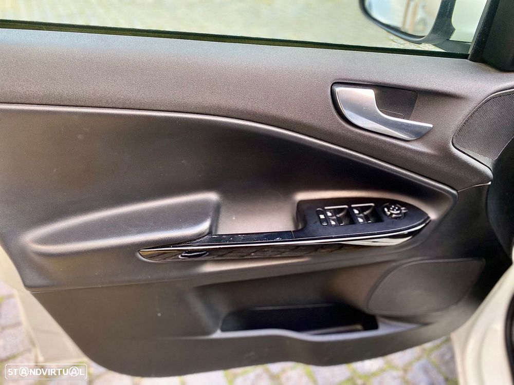 Alfa Romeo Giulietta 1.6 JTDm Corporate - 11