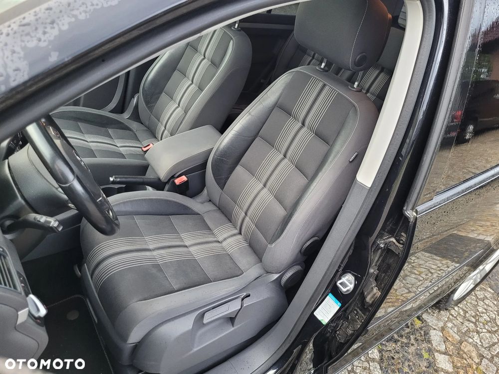 Volkswagen Touran 2.0 TDI DPF MATCH - 7