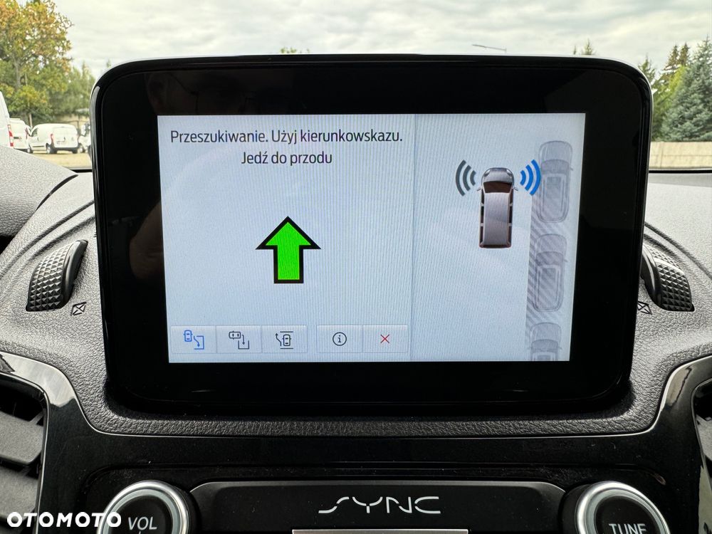 Ford Tourneo Connect Gr 1.5 EcoBlue Titanium PowerShift - 33