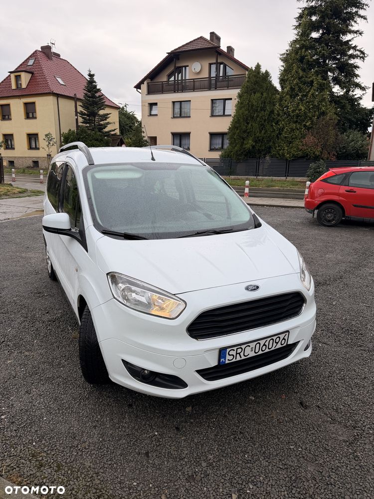 Ford Tourneo Courier - 8