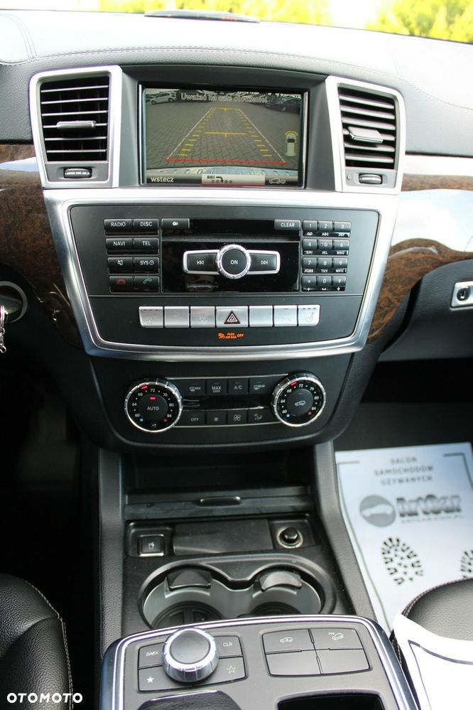 Mercedes-Benz GL - 16