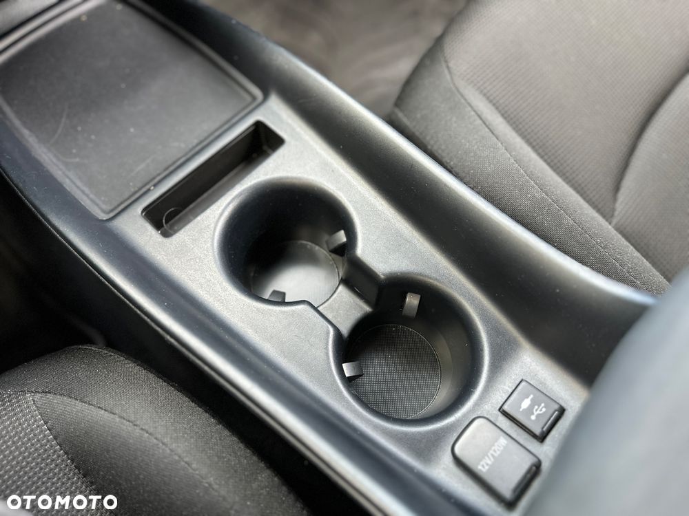 Toyota Prius 1.8 Hybrid Active - 33