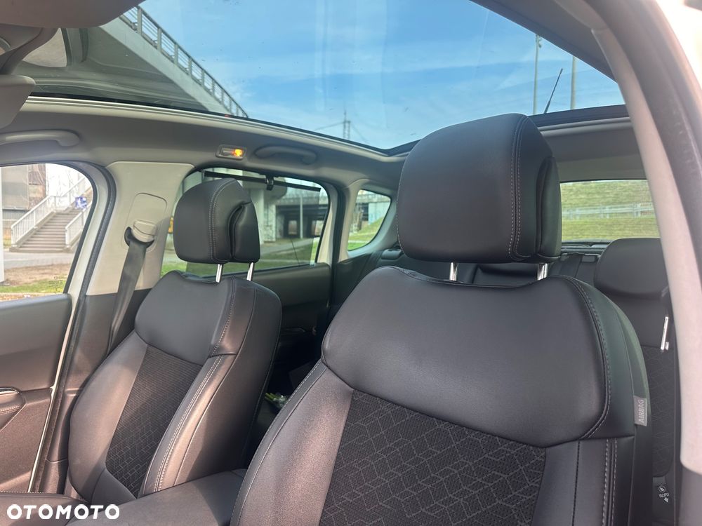 Peugeot 3008 1.6 THP Allure - 19