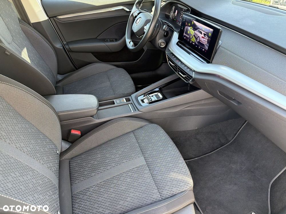 Skoda Octavia 2.0 TDI Style DSG - 33