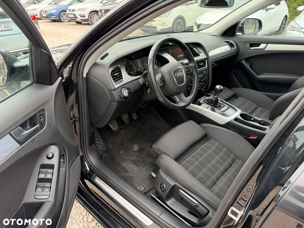 Audi A4 Limousine 2.0 TDI DPF quattro Attraction - 23