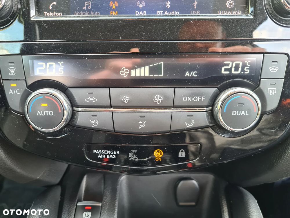 Nissan Qashqai 1.3 DIG-T Acenta - 24