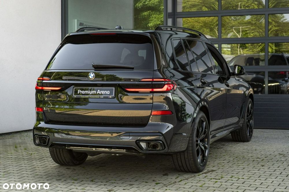 BMW X7 - 11