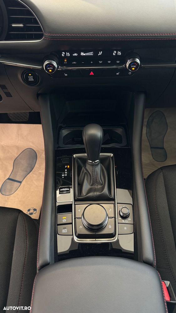 Mazda 3 e-Skyactiv G140 AT MHEV Homura - 12