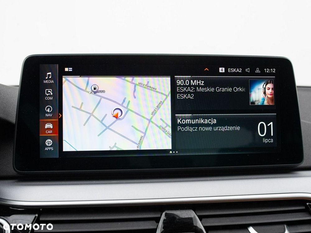 BMW Seria 5 520i mHEV - 18