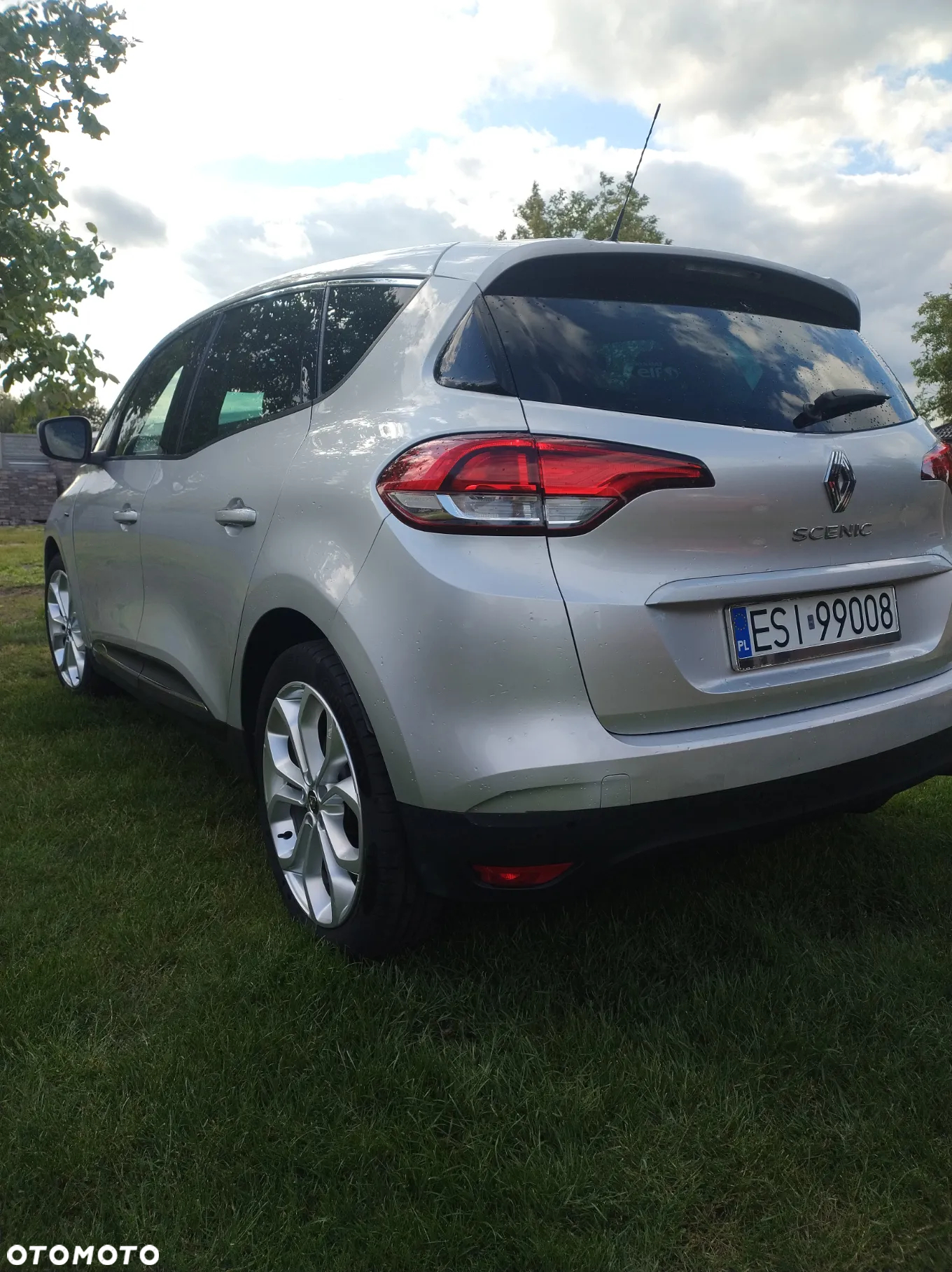 Renault Scenic - 8