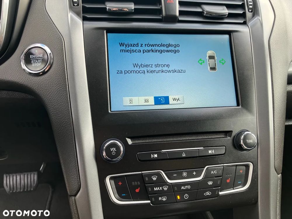 Ford Mondeo 2.0 TDCi Titanium PowerShift - 28