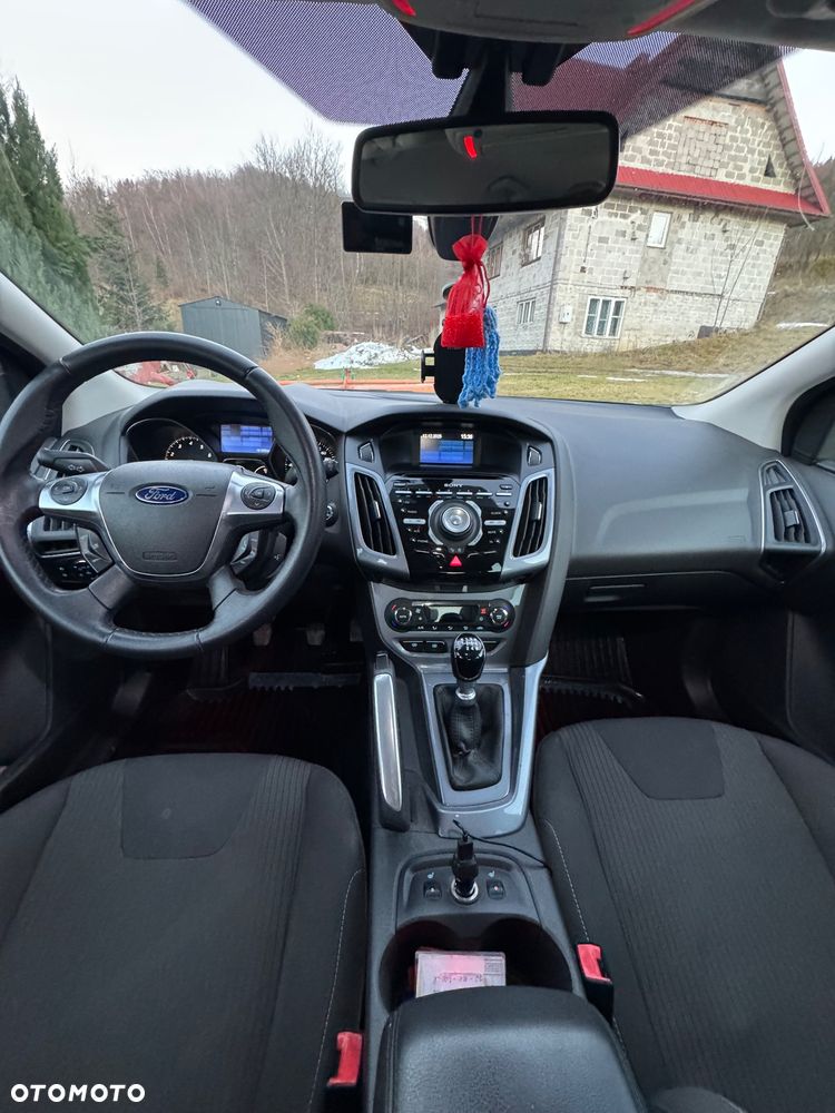 Ford Focus 1.6 EcoBoost Start-Stopp-System Titanium - 10