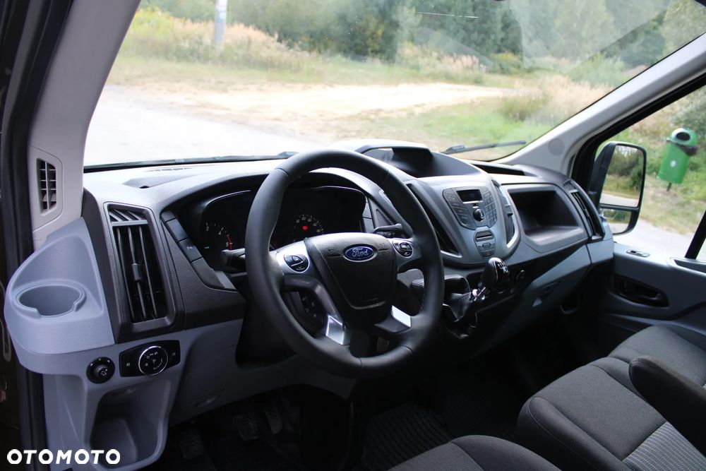 Ford Transit - 15