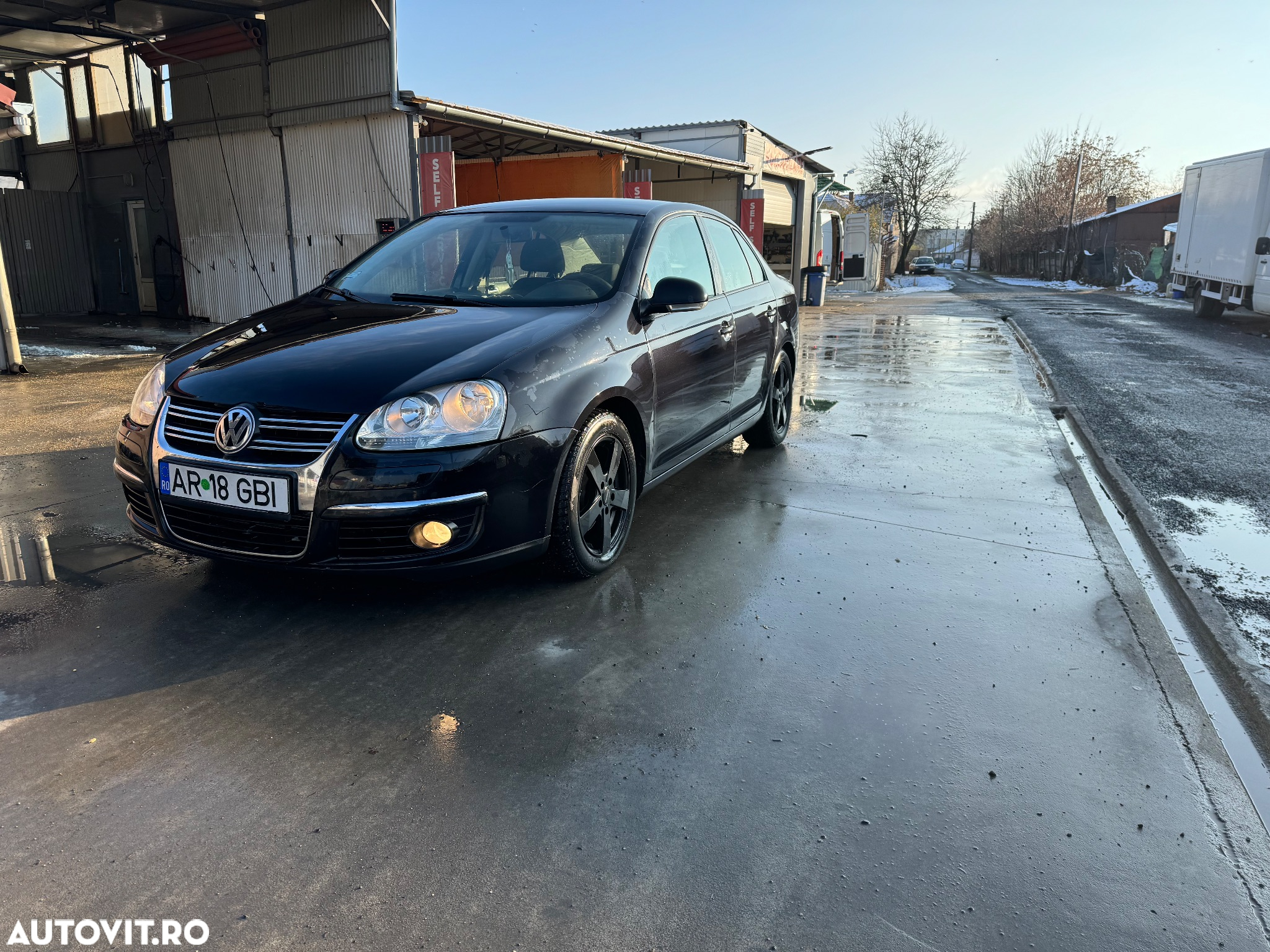 Volkswagen Jetta 1.6 TDI DPF Comfortline - 9