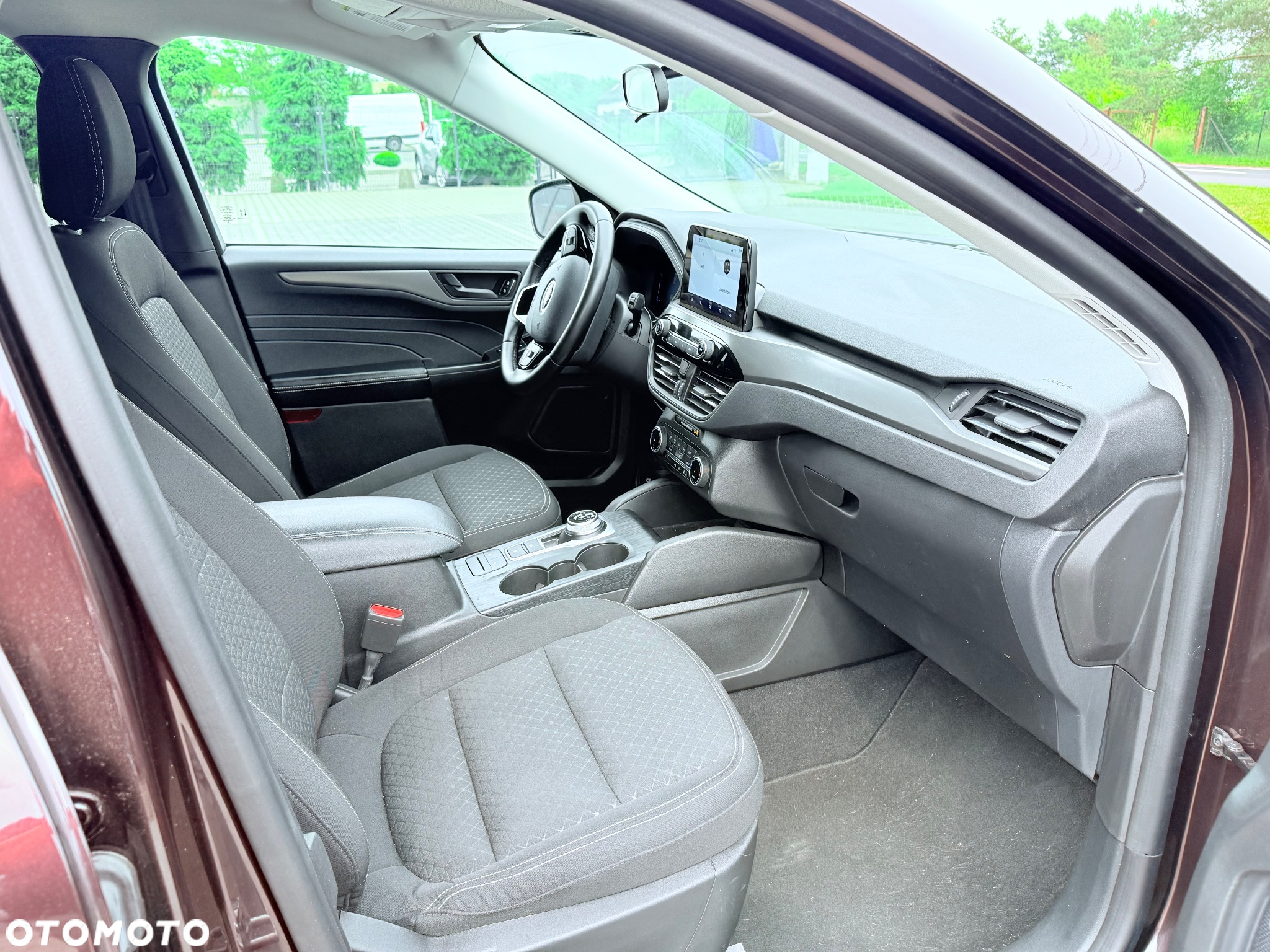 Ford Kuga - 11