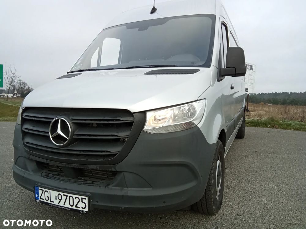 Mercedes-Benz SPRINTER - 1